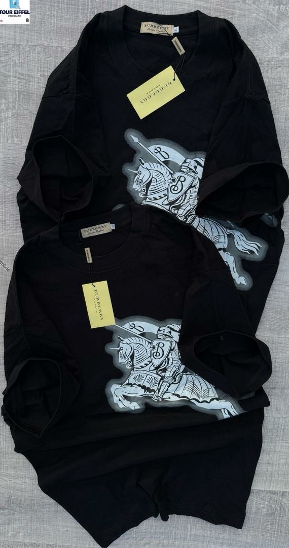 T-shirts Noir Graphiques Style Urbain