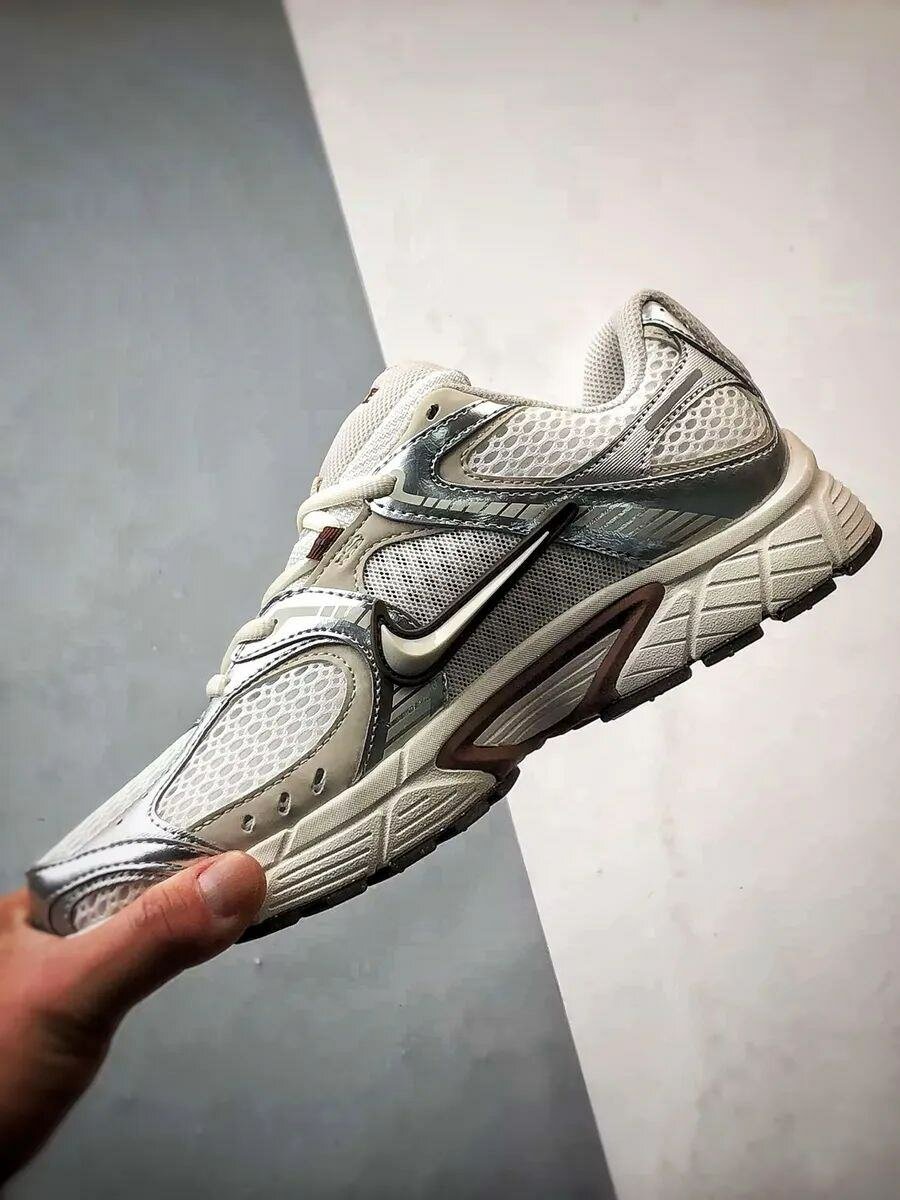 Chaussure Nike V5 RNR original