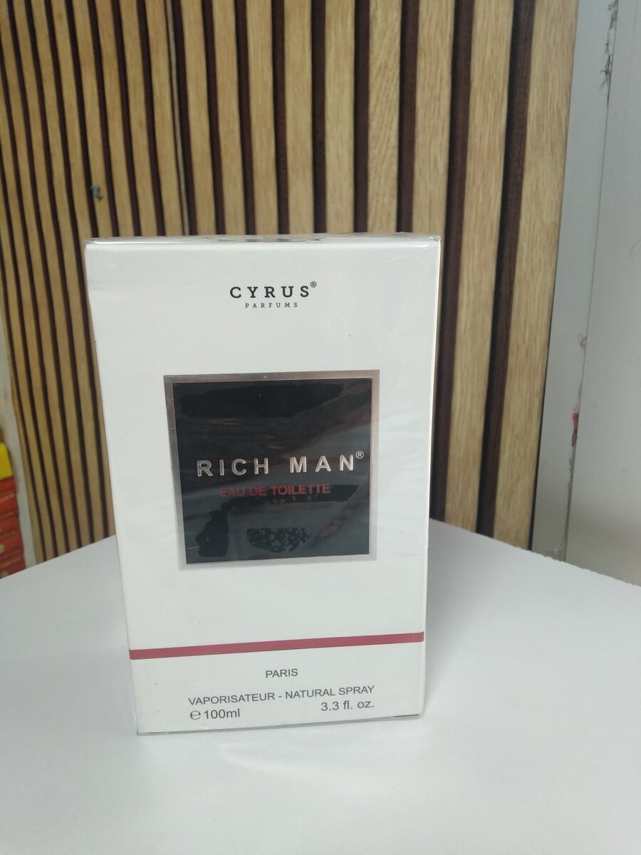 Eau de Toilette Homme Rich Man