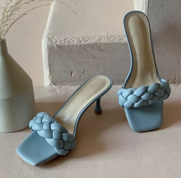 Ladies slipper heels