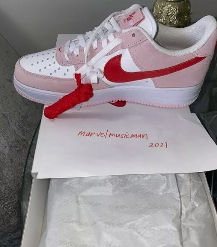 Nike Air Force 1 07 Sneakers