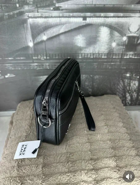Sacoche en cuir élégante