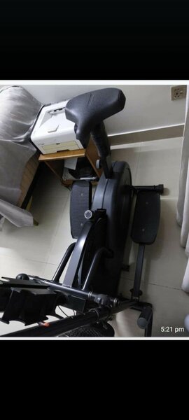 Elliptical trainer