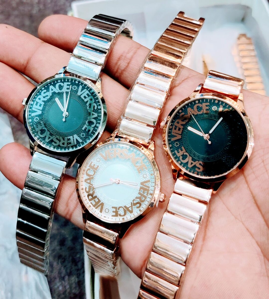 VERSACE