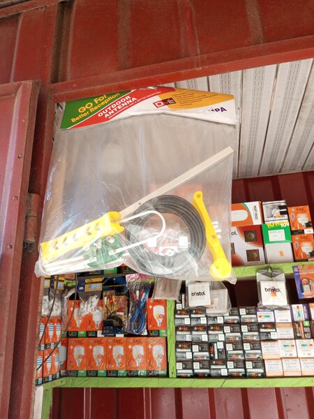 ANTENNA  (OUTDOOR ANTENNA)