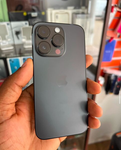 Used iPhone 14 Pro 128Gb Dual Sim factory unlocked Bh100%