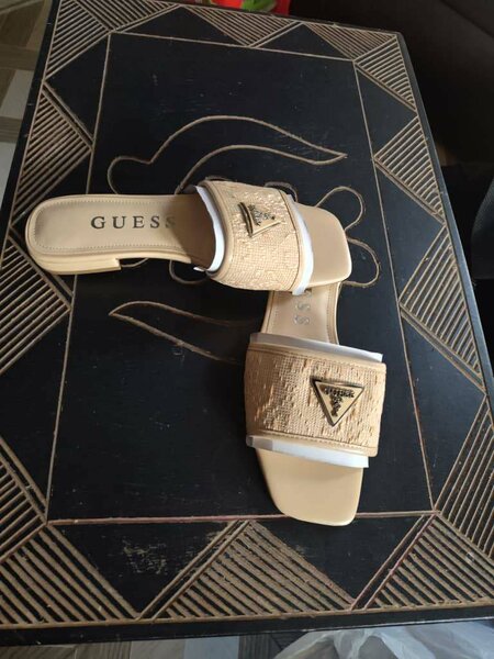 Guess Tamsea Ladies Slippers