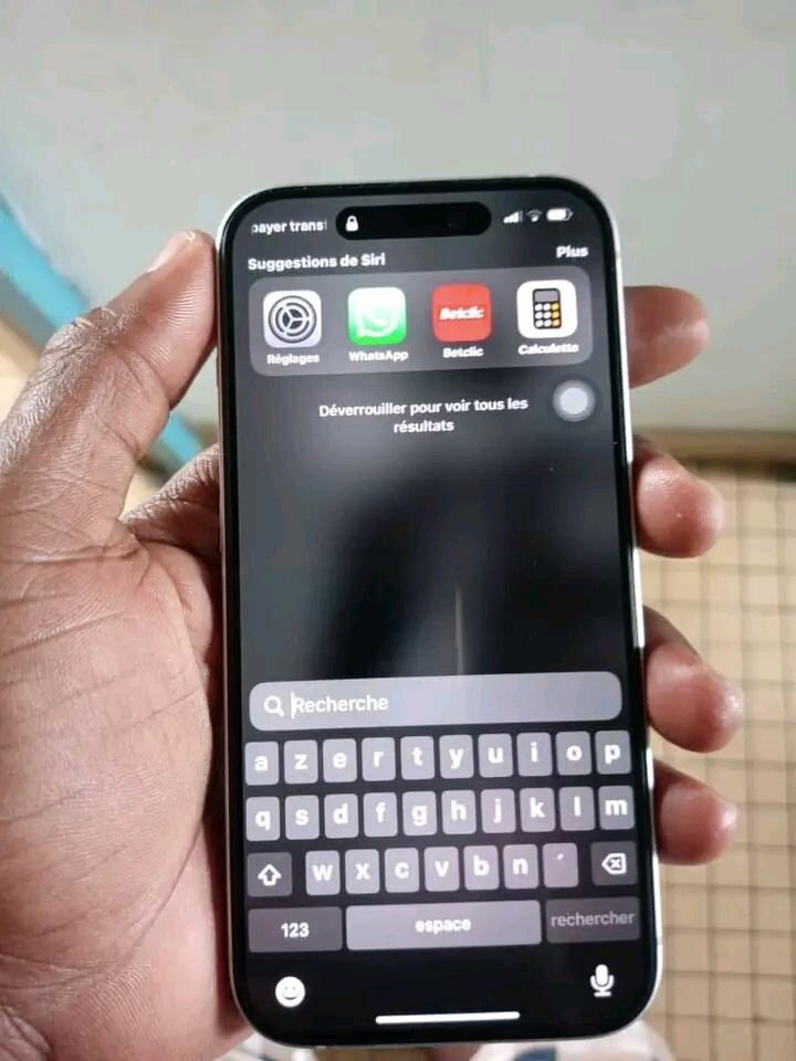 iPhone dernier modèle argent