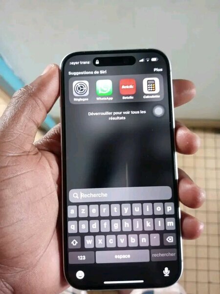 iPhone dernier modèle argent