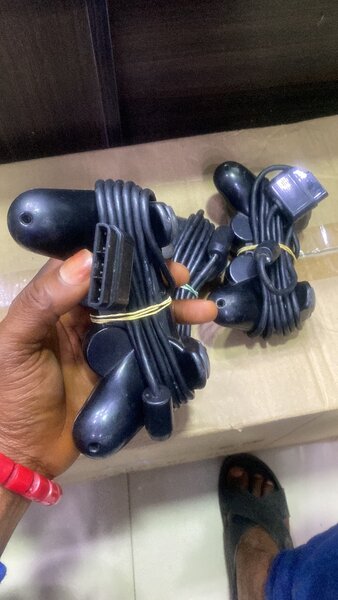 Ps2 home used game pads