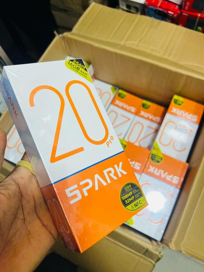 Tecno Spark 20 Pro 256GB 16GB