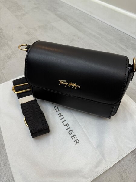 Сумка Tommy Hilfiger