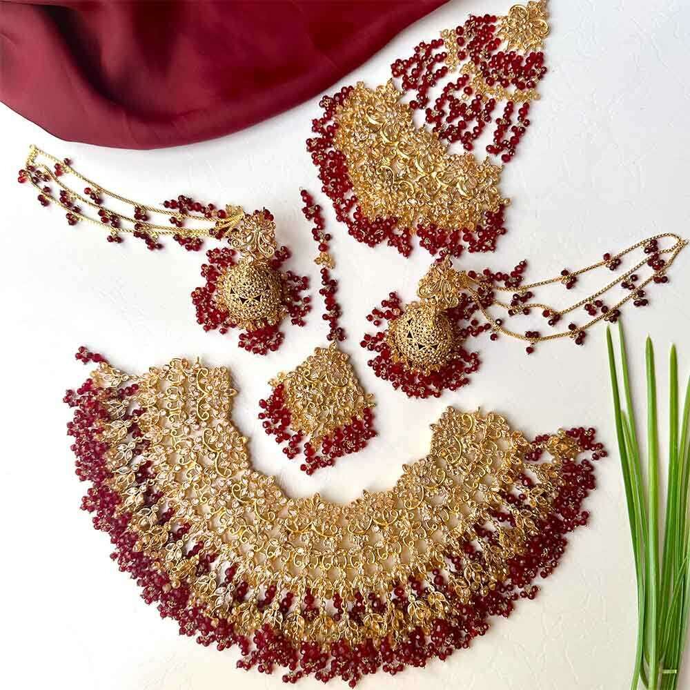 Ladies 3pc weddings set Nackless bindi topas