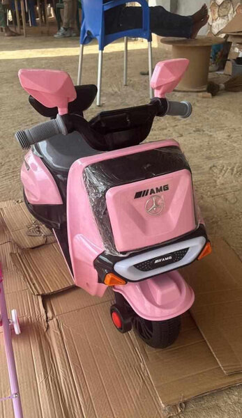 Scooter Électrique pour Enfants