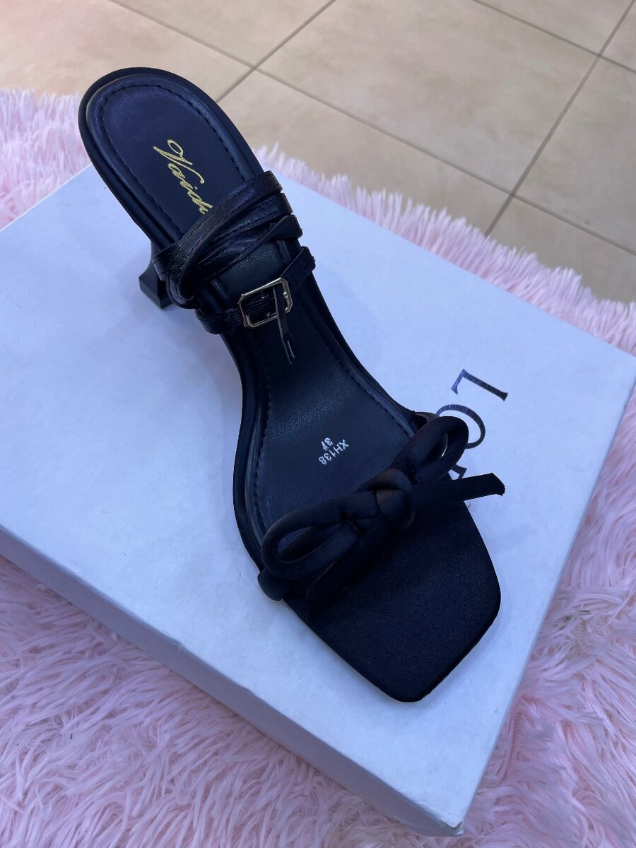 Sandales à talons élégantes