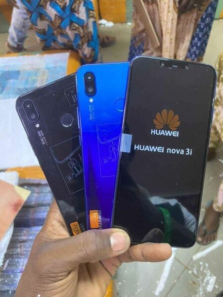 HUAWEI NOVA 3i