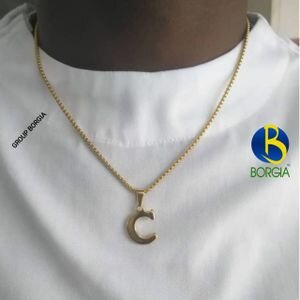 Collier pendentif lettre C en inox