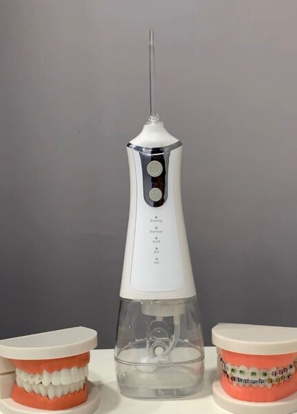 Портативный ирригатор