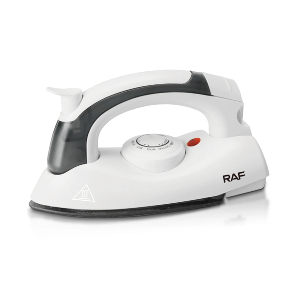Fer à repasser RAF - Petit et pratique