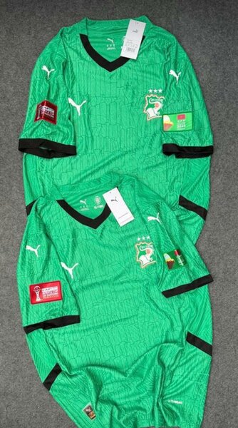 Maillot de foot vert Puma