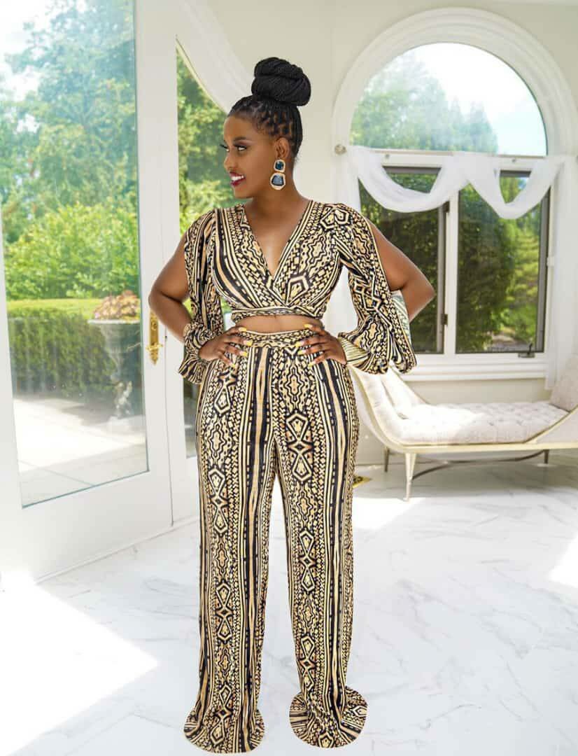 costumes pour femmes