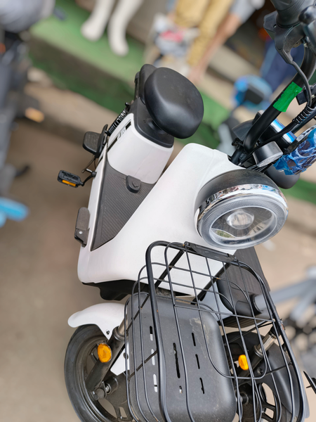 Scooter électrique urbain pratique