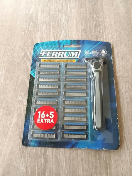 Rasoir Ferrum avec 21 Lames