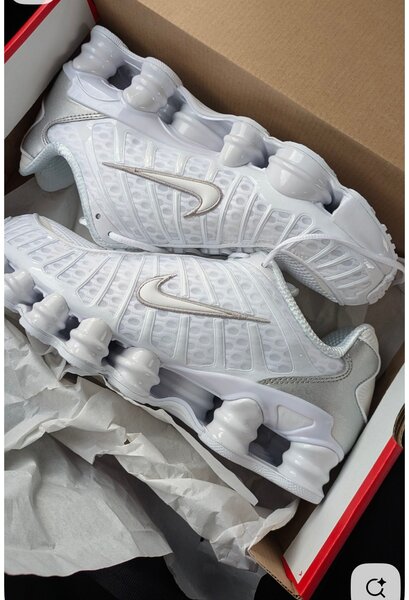 Baskets blanches dynamiques