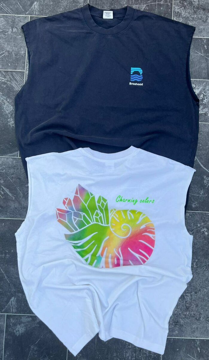 Débardeurs imprimés tendance