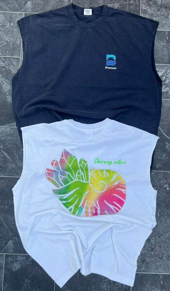 Débardeurs imprimés tendance