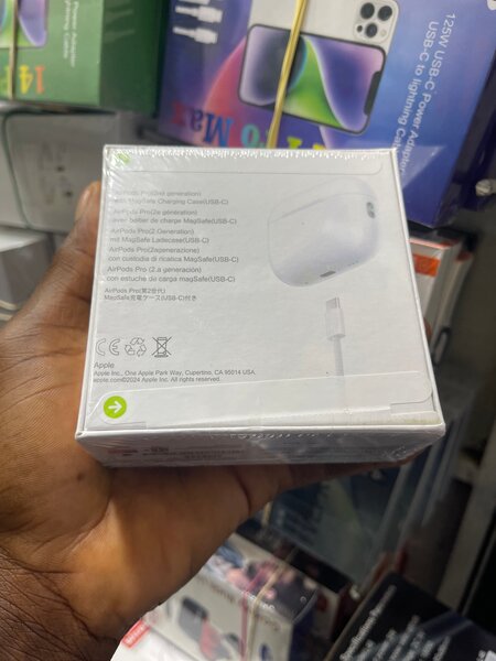 Wireless Noise-Cancelling Earbuds