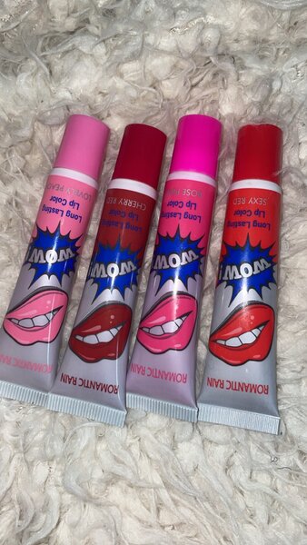 Rouge à lèvres longue tenue