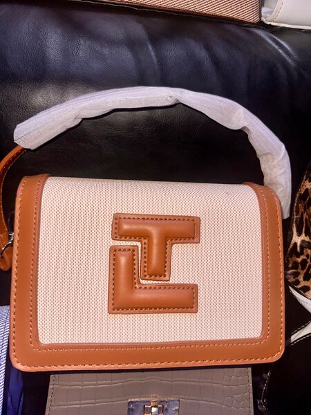 Sacs