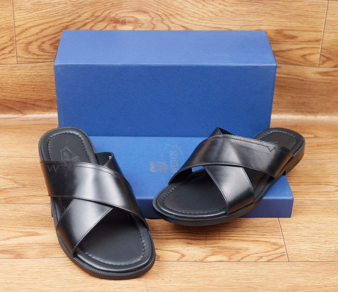 Sandales en cuir homme élégantes