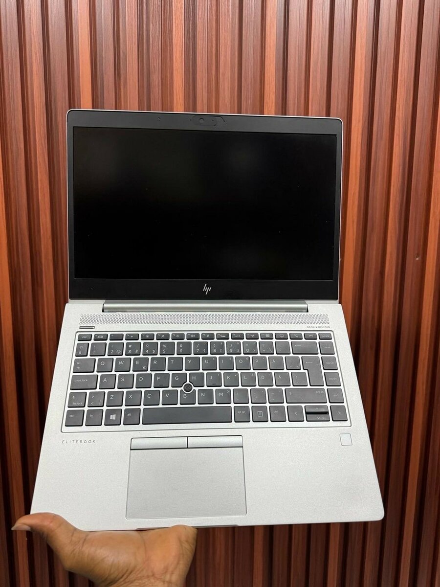 *HP ELITEBOOK 745 G5  GAMING*