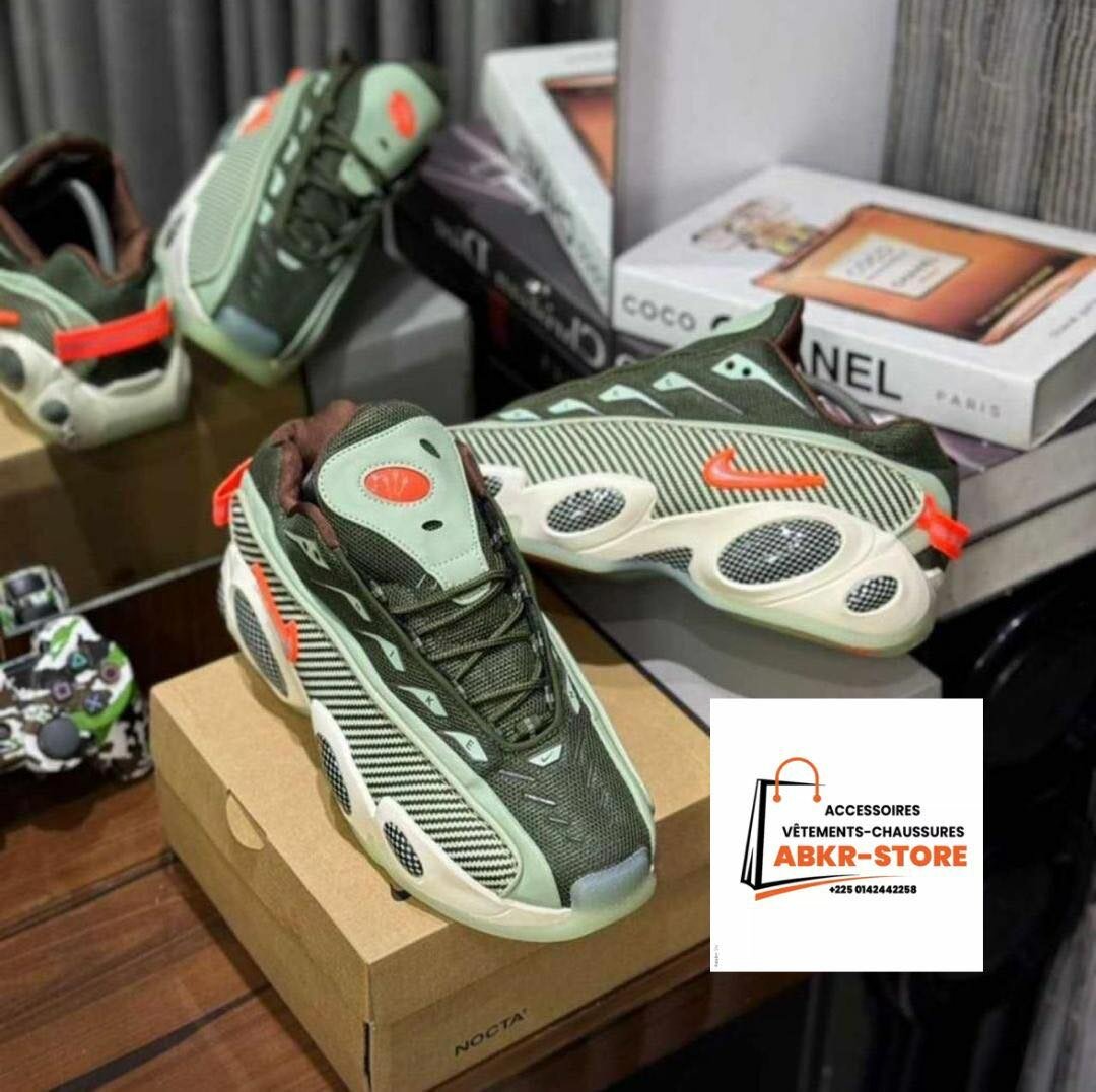 NIKE NOCTA GLIDE DRAKE