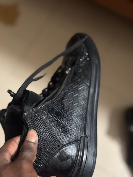 Chaussures pointure 43