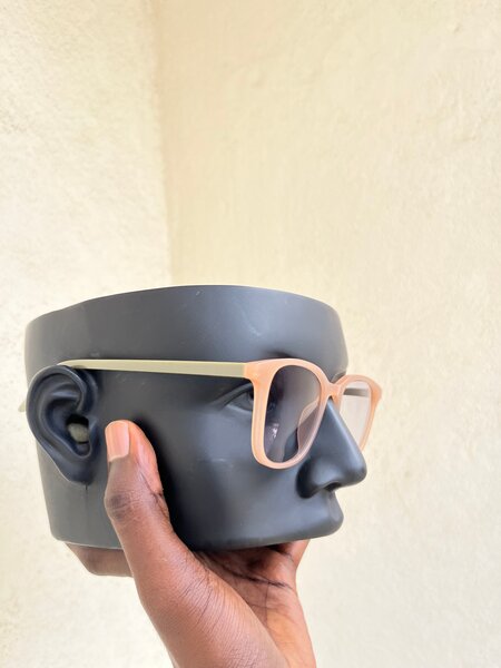 Cache-pot visages moderne