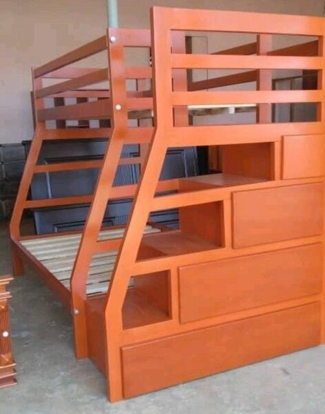 Lit superposé avec rangements