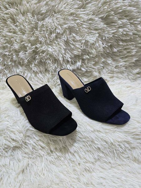 Mules élégants en daim noir