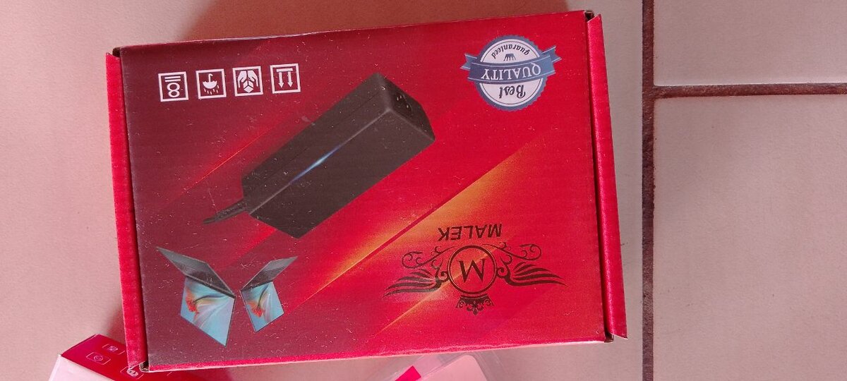 Laptops power pack half