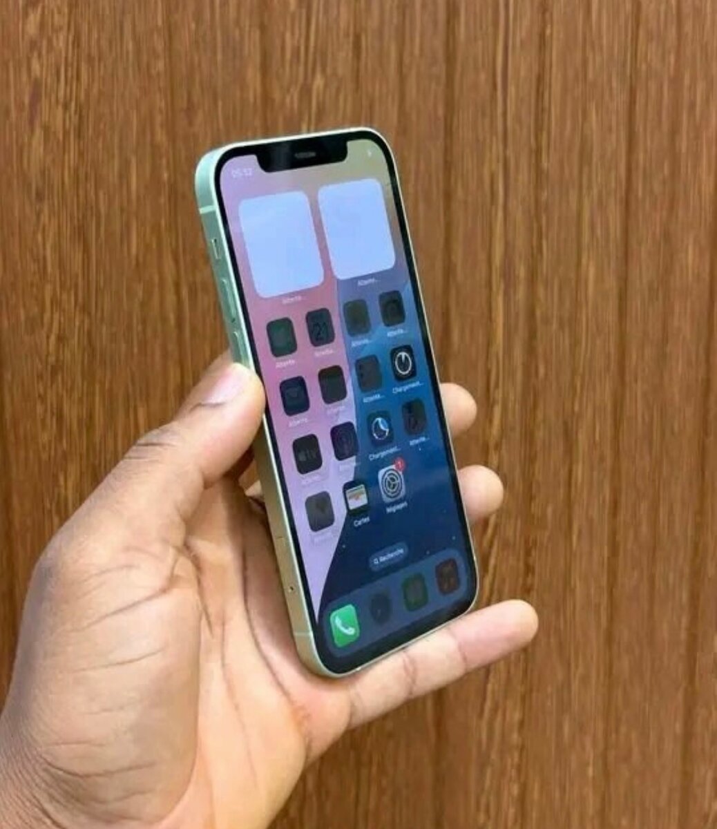 IPhone 12 simple 64gb