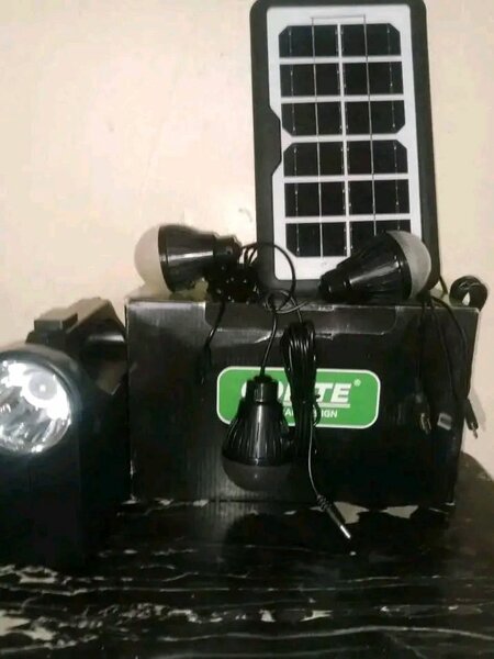 Solar lighting kit