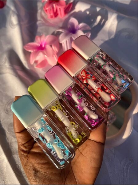 Brillant à Lèvres Teinté Glamour