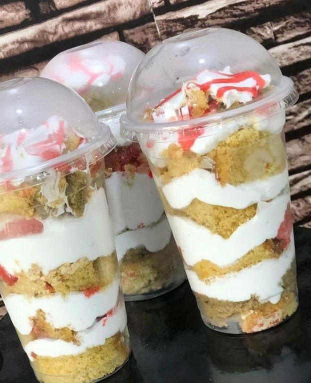 Cake parfait