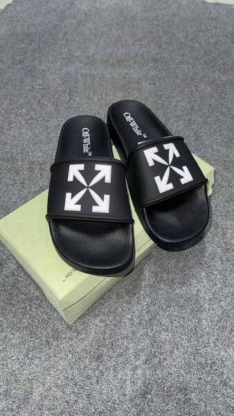 Sandales de marque élégantes