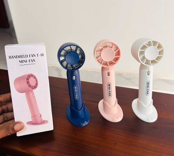 Portable mini fans