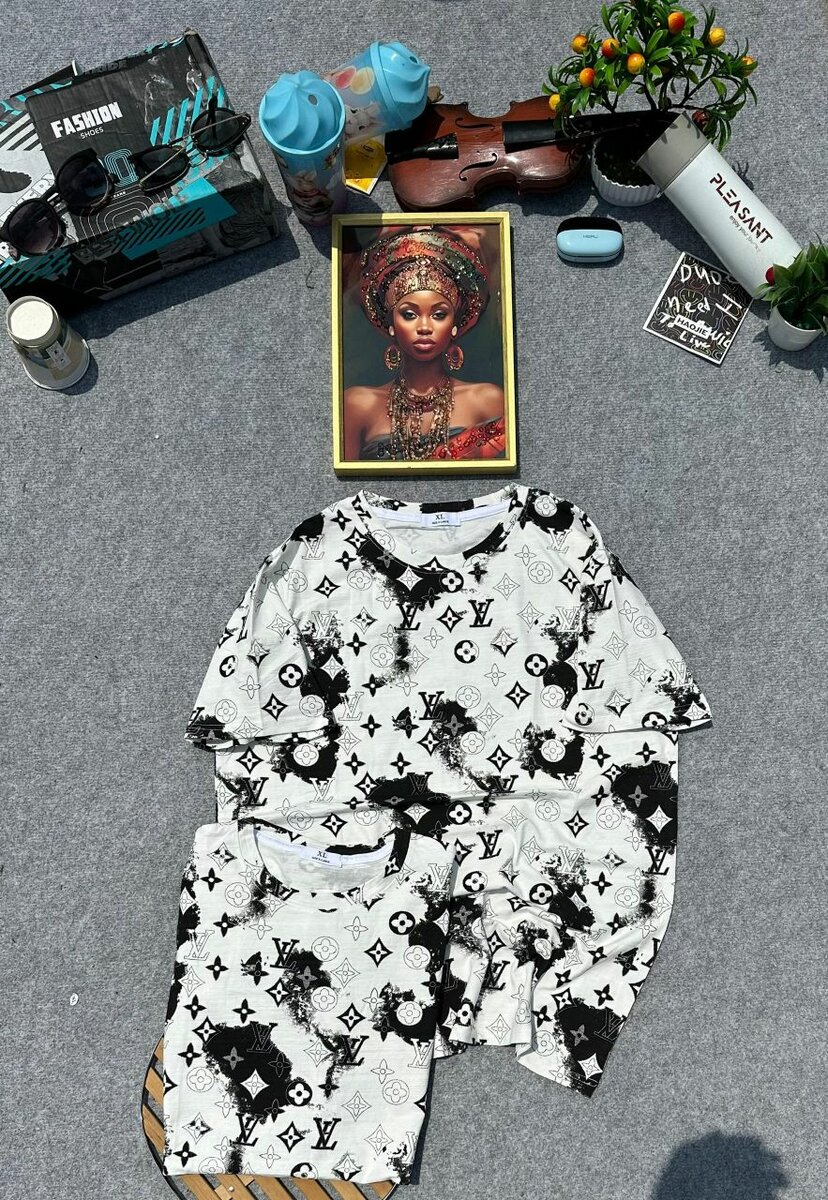 T-shirt et short imprimé tendance