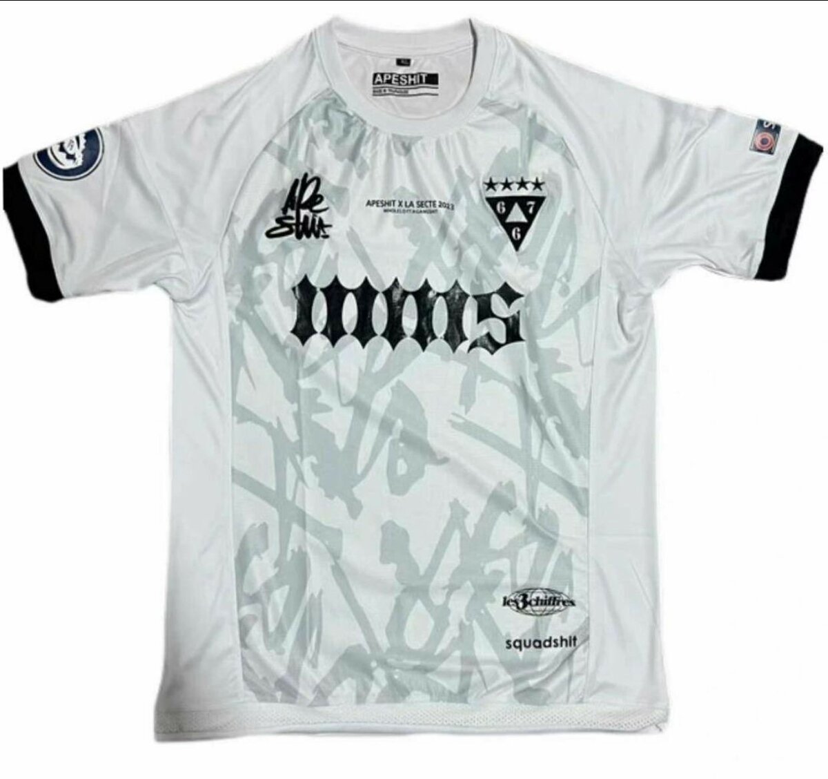 Maillots de football stylisés