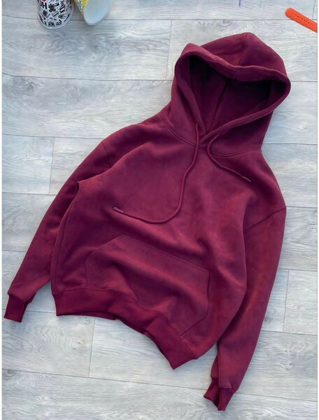 Sweat à capuche bordeaux